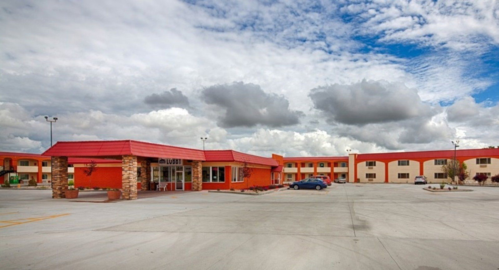 La Junta Inn - thumb 0