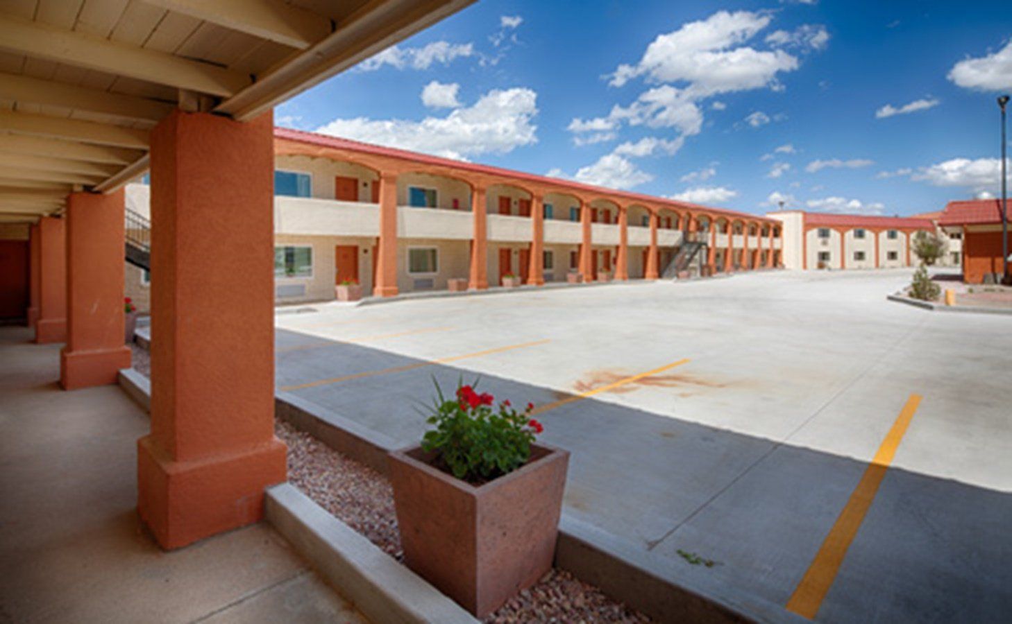 La Junta Inn - thumb 1