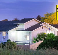 Super 8 Pittsburgh Airport/Coraopolis - Tourism Bookings