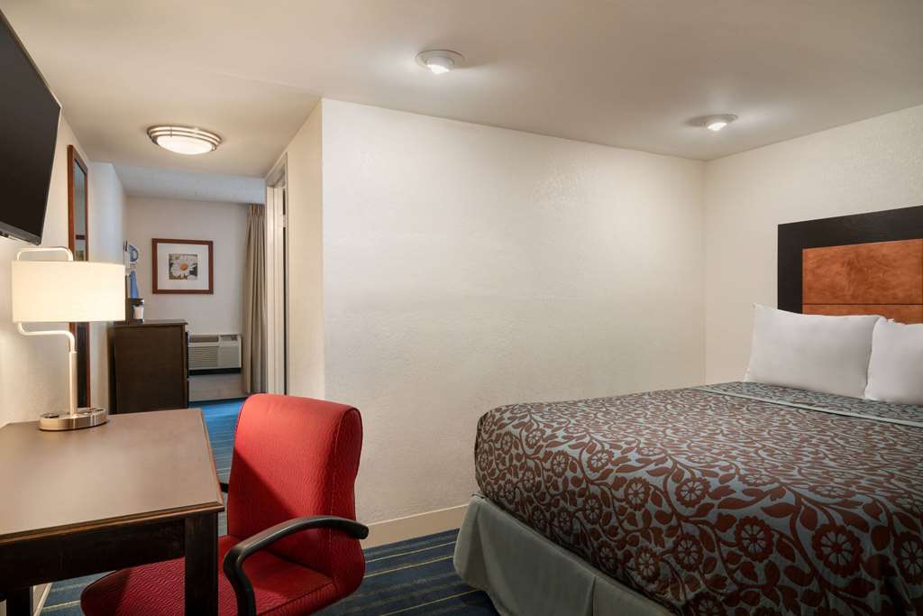 Days Hotel Allentown Airport - thumb 8