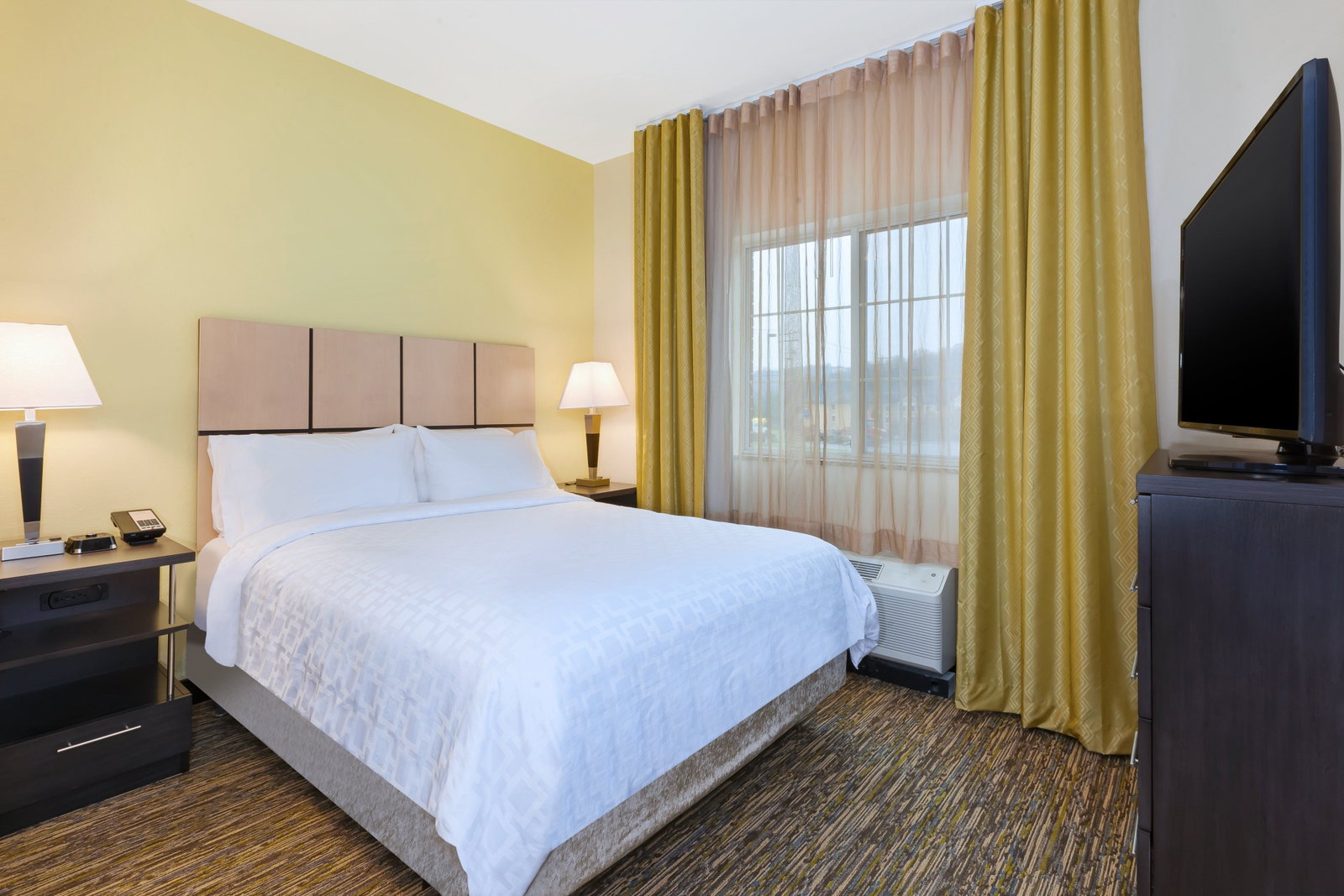 Candlewood Suites - thumb 12