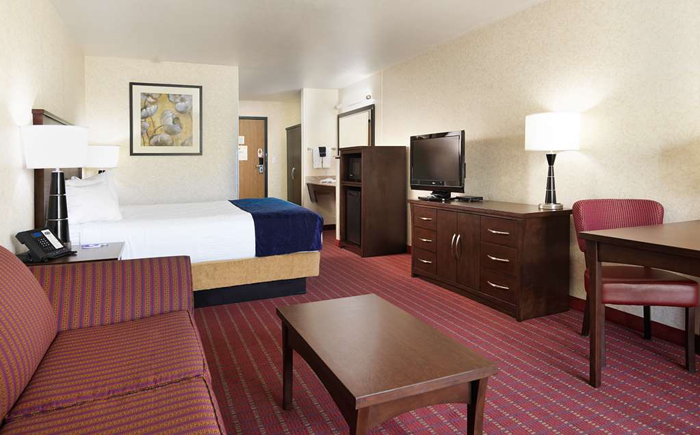 Crystal Inn Hotel & Suites Downtown - thumb 11