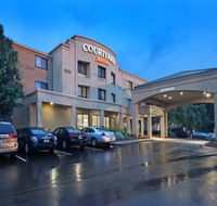 Courtyard by Marriott Providence Warwick - Students Accommodation