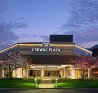Crowne Plaza Providence-Warwick - Students Accommodation