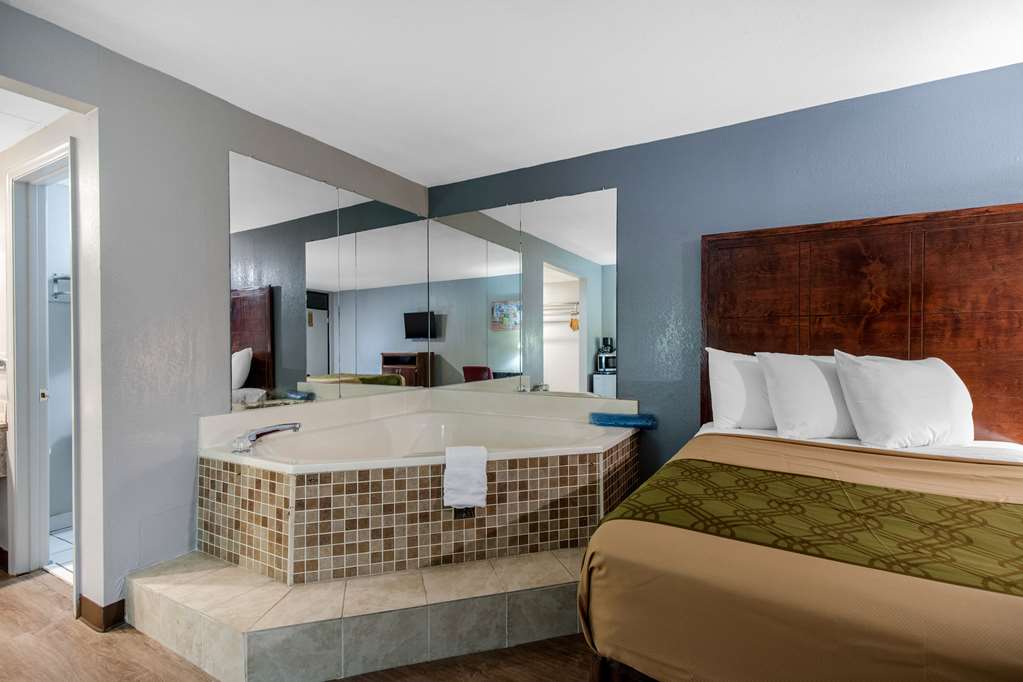 Econo Lodge Aiken - thumb 13