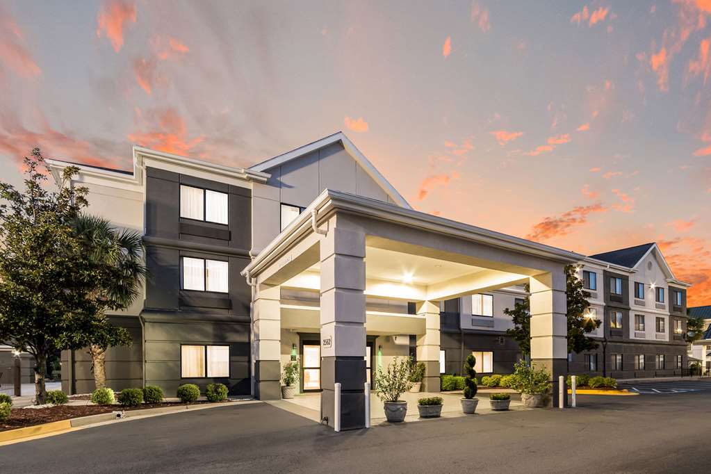 Quality Inn & Suites Augusta - thumb 17