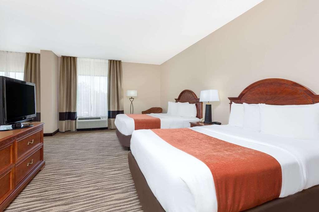 Baymont Inn & Suites Augusta Riverwatch - thumb 14