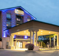 Holiday Inn Express  Suites - Students Accommodation