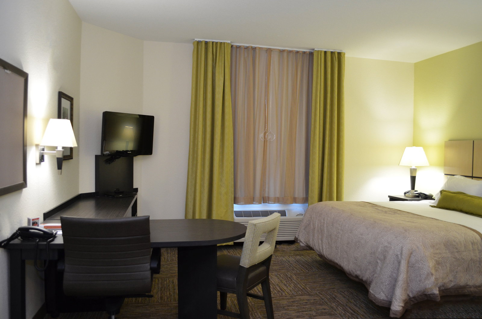 Candlewood Suites Greenville - thumb 9