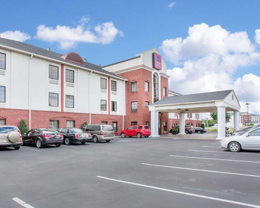 Comfort Suites - thumb 1