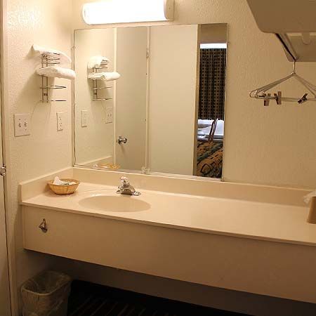 Somatel Nashville Airport Hotel - thumb 2