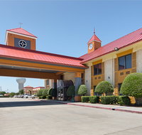 Red Roof PLUS Dallas - Addison - Tourism Bookings