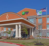 Holiday Inn Express  Suites Clute - Lak - Tourism Bookings