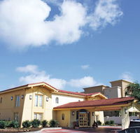 La Quinta Inn Clute Lake Jackson - Tourism Bookings