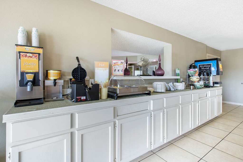 Quality Inn - thumb 15