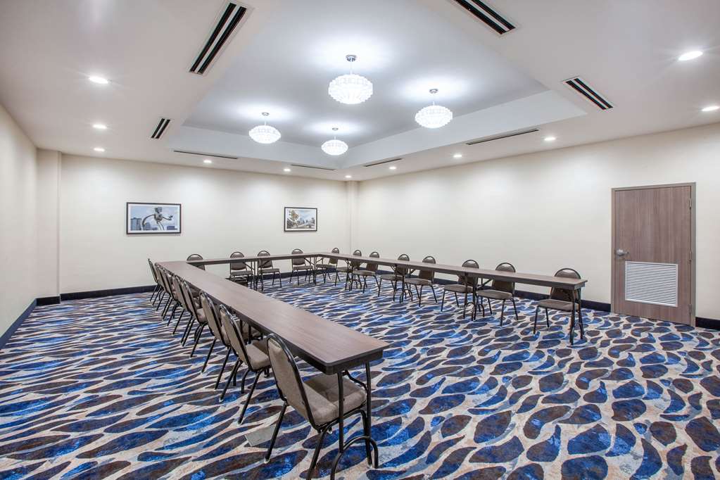 La Quinta Inn & Stes Dallas-Duncanville - thumb 10