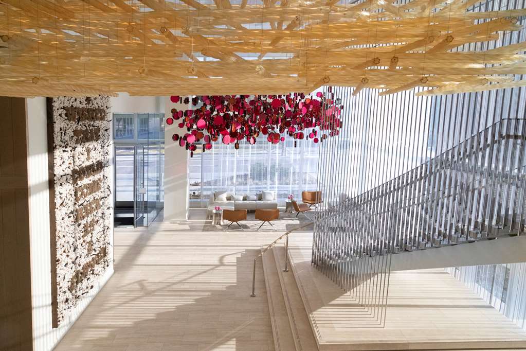 HALL Arts Hotel, Curio Collection Hilton - thumb 3