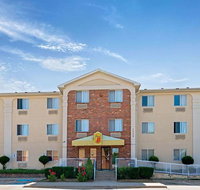 Super 8 Plano/Dallas Area - Tourism Bookings