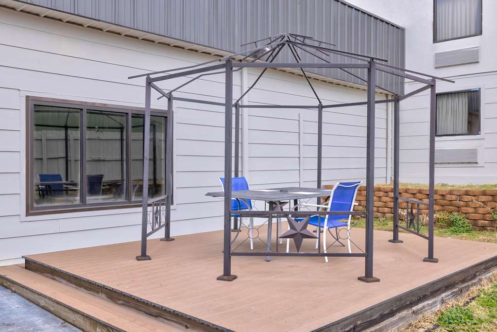 Studio 6 Bartlesville - thumb 1