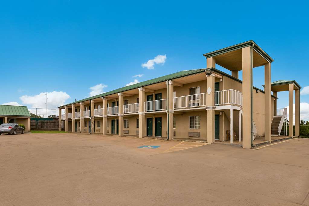 Econo Lodge - thumb 0