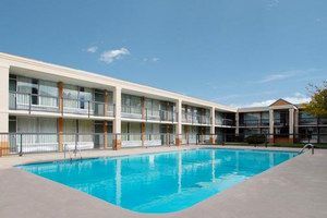 Quality Inn - thumb 0