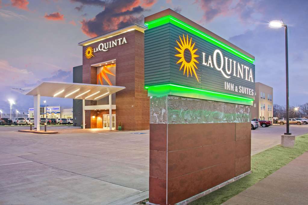 La Quinta Inn & Suites Ponca City - thumb 2
