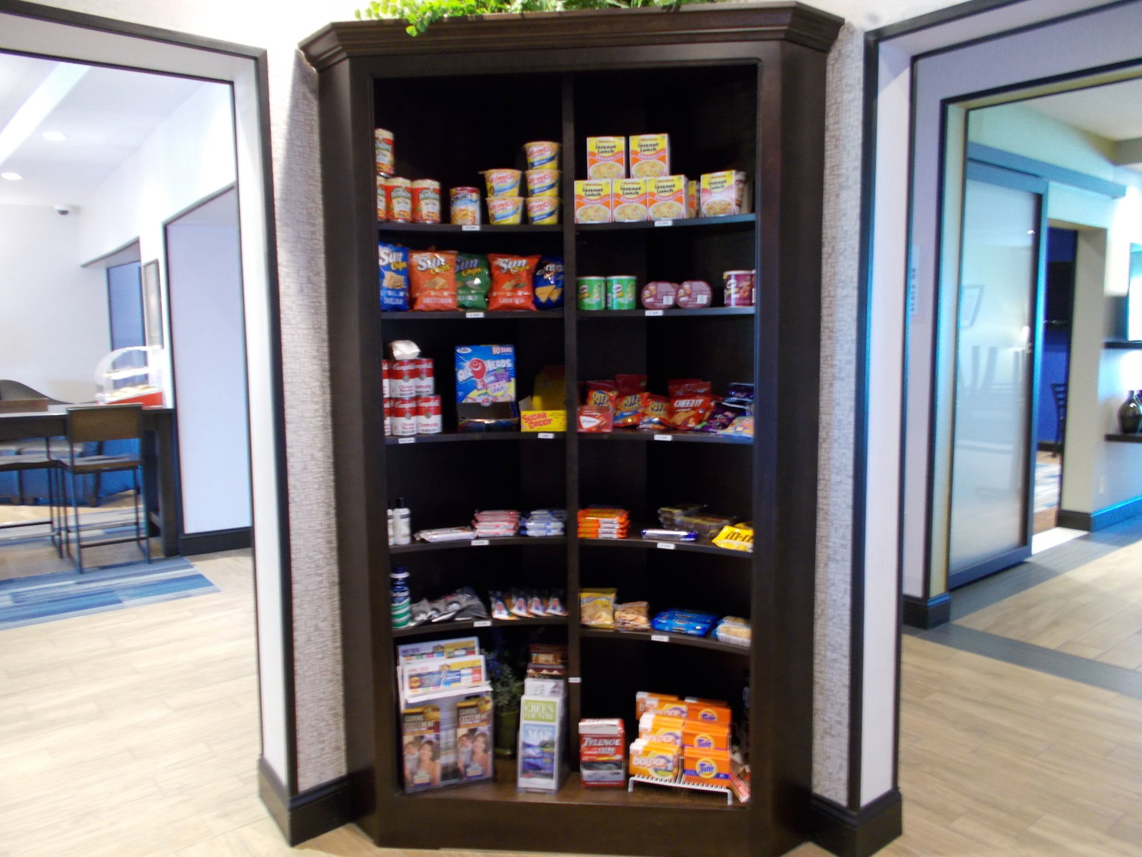 Holiday Inn Express Hotel & Suites - thumb 17