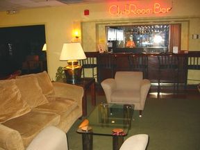 The Garfield Suites Hotel - thumb 2