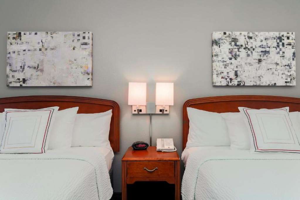 Radisson Hotel Houston Airport North - thumb 1