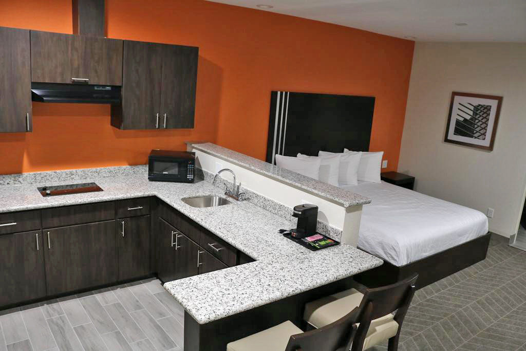 Scottish Inns & Suites - thumb 16