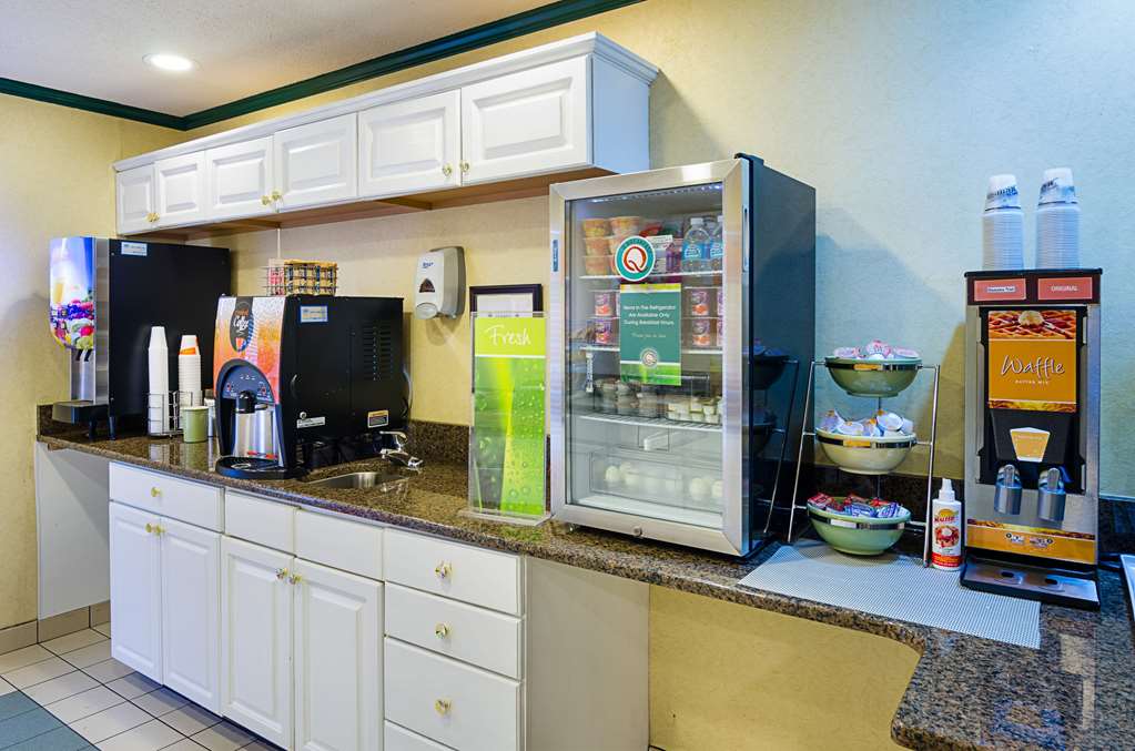 Quality Inn - thumb 14