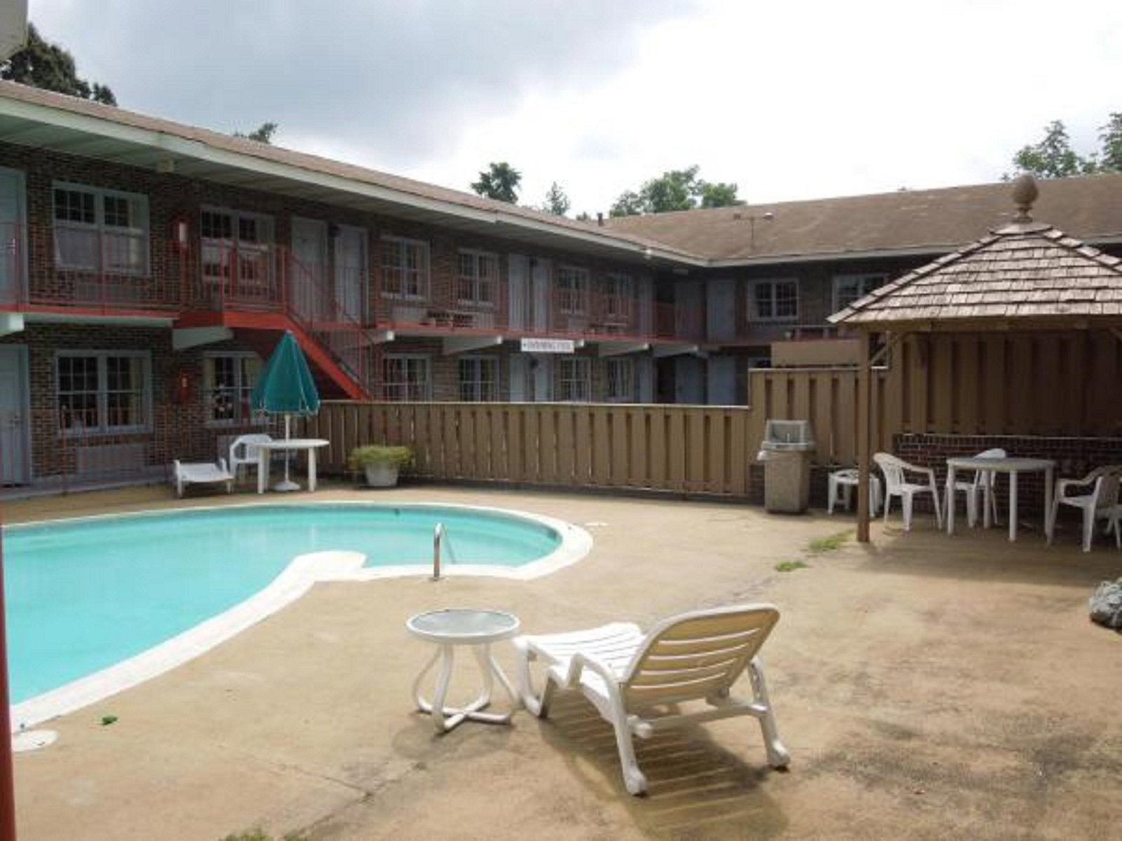 Capt. John Smith Inn - thumb 9