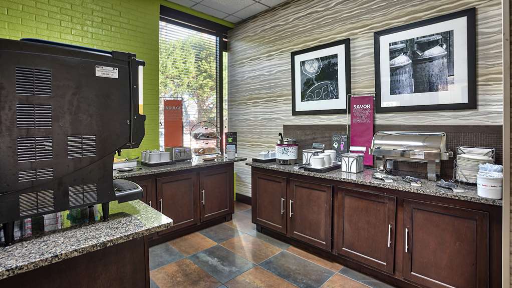 Hampton Inn Norfolk-Naval Base - thumb 12