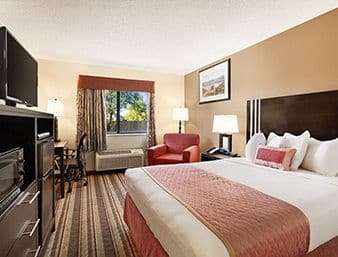 Baymont Inn & Suites Anderson - thumb 8