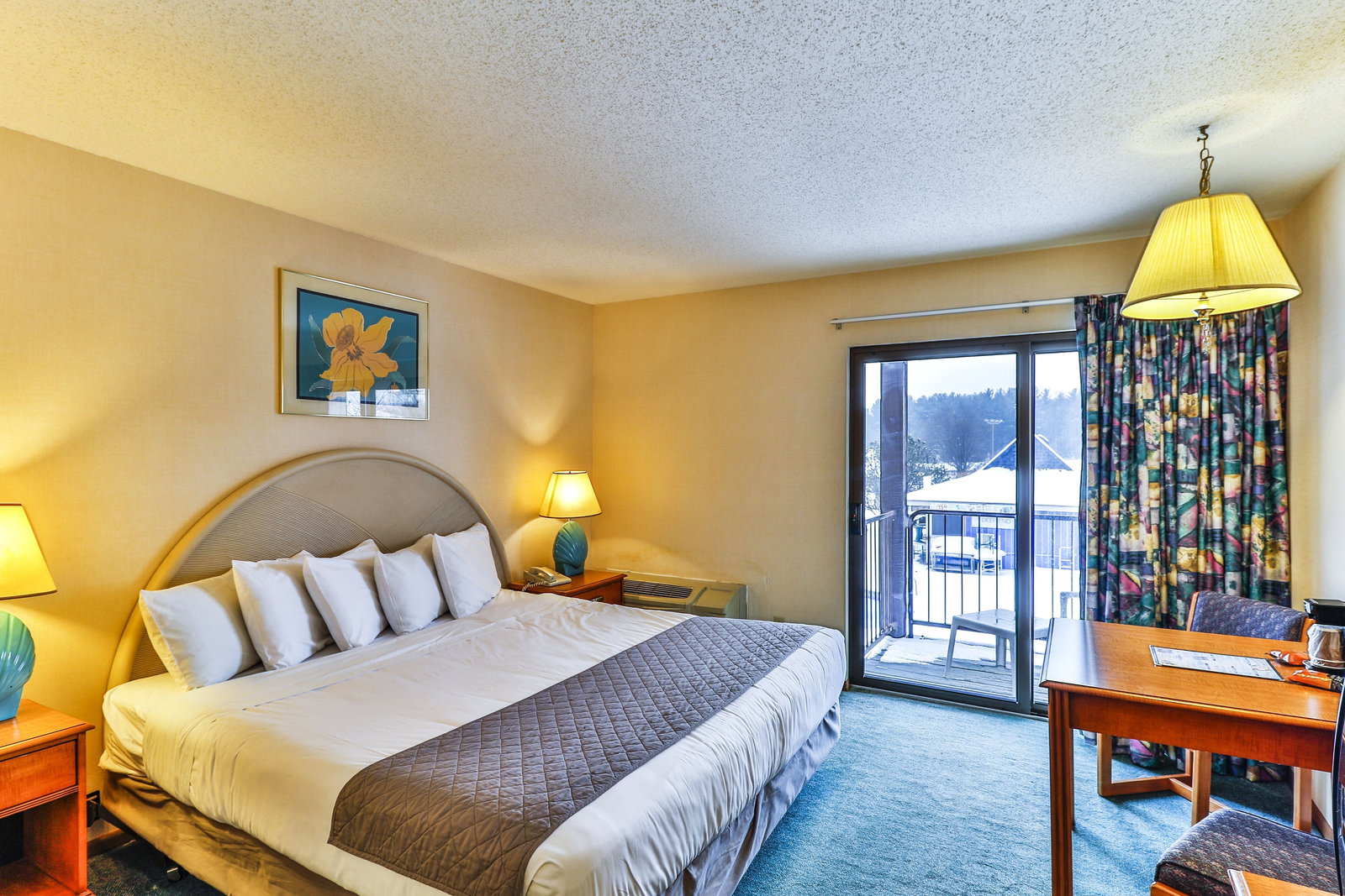 Polynesian Hotel & Waterpark Resort - thumb 4