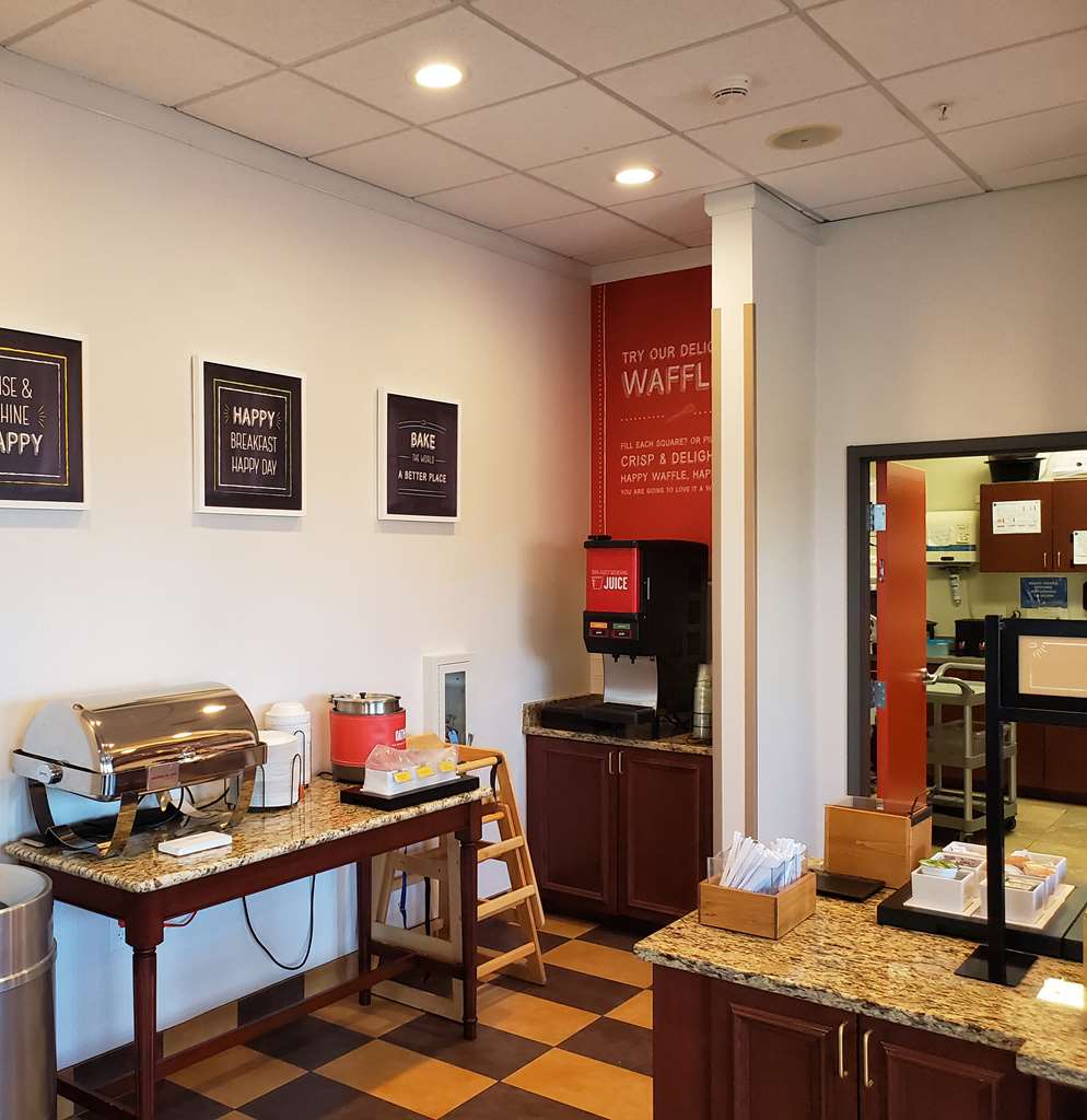 Hampton Inn - thumb 14