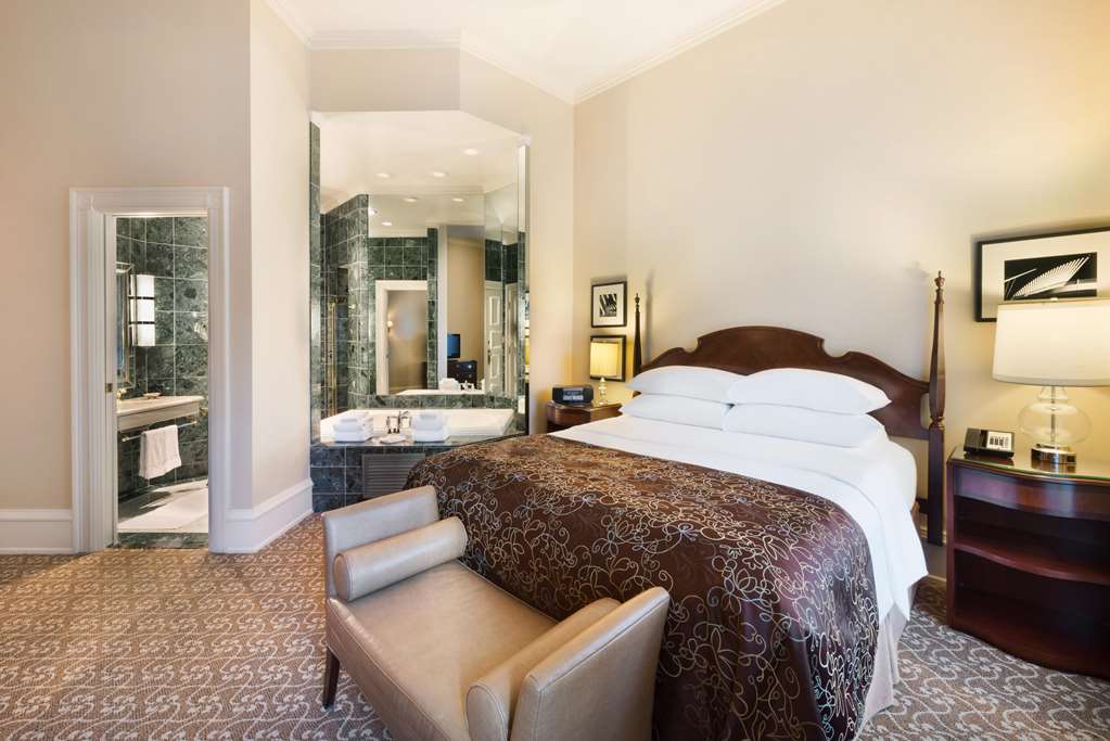 The Pfister Hotel - thumb 2