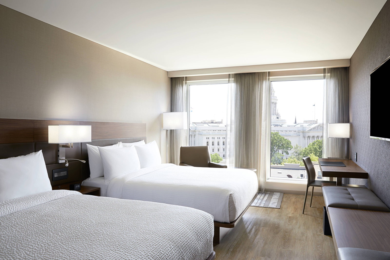 AC Hotel By Marriott Madison Downtown - thumb 5