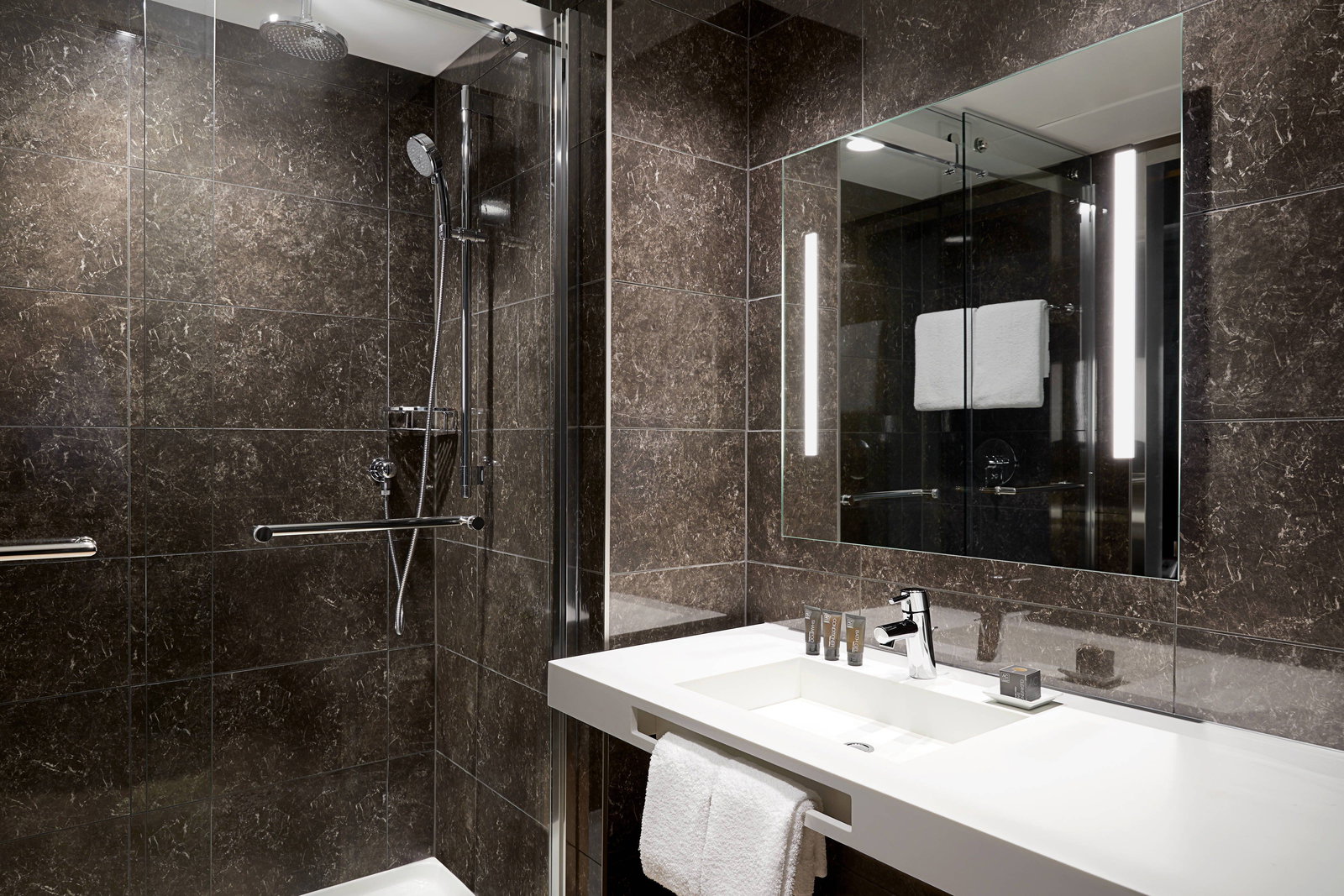 AC Hotel By Marriott Madison Downtown - thumb 6