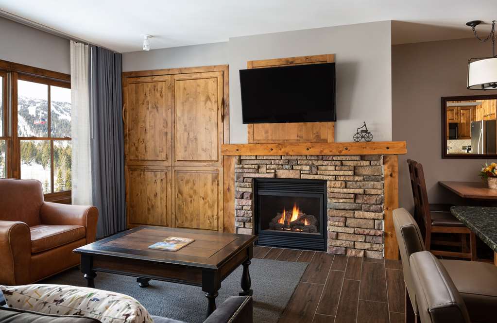 Teton Mountain Lodge & Spa - thumb 4