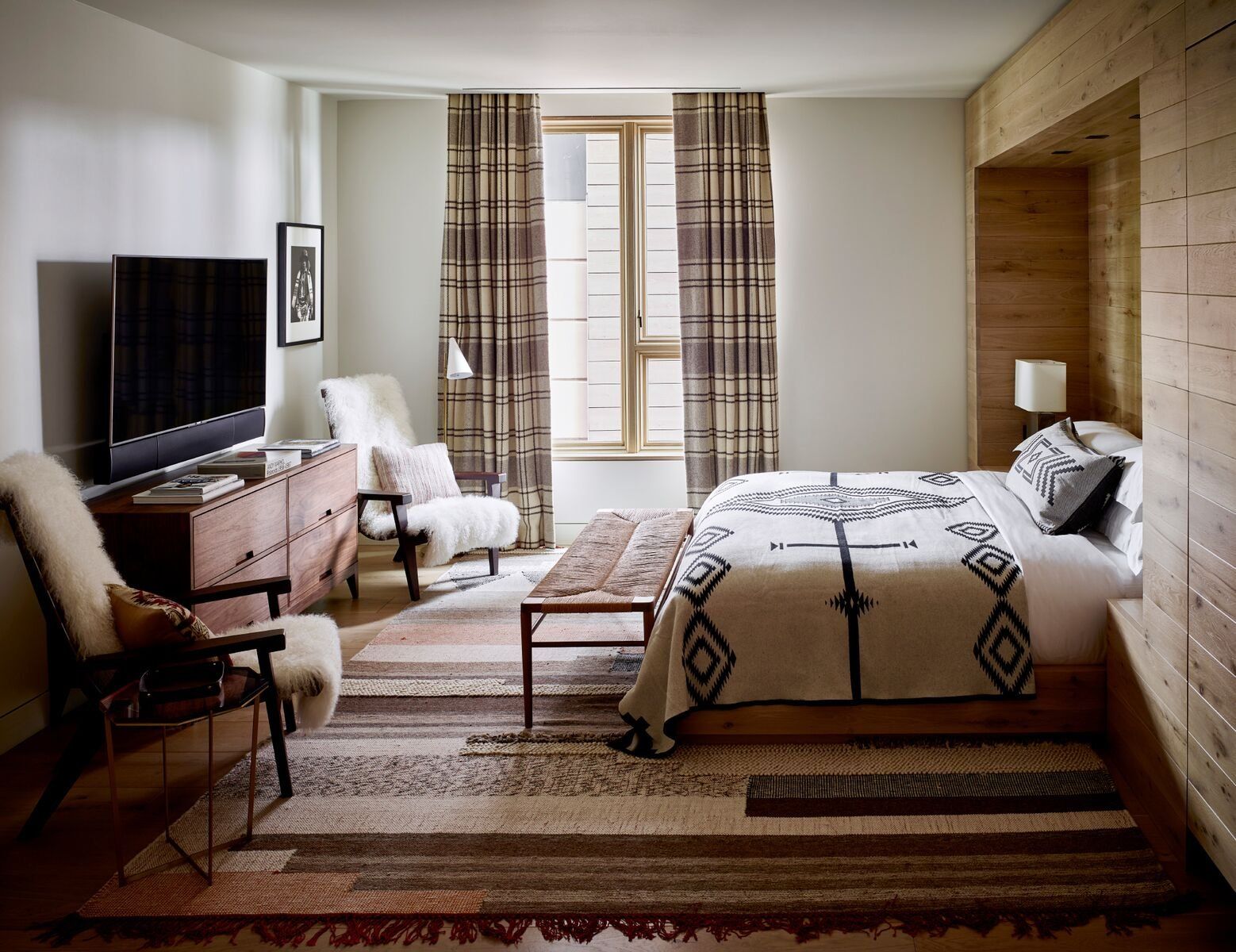 Caldera House - thumb 2