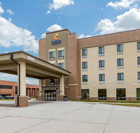 Comfort Inn  Suites West Des Moines - Hotels Santiago
