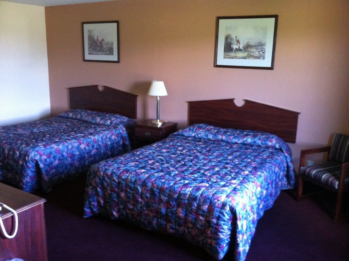 Columbus Motel - thumb 2