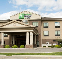 Holiday Inn Express and Suites - Hotels Santiago