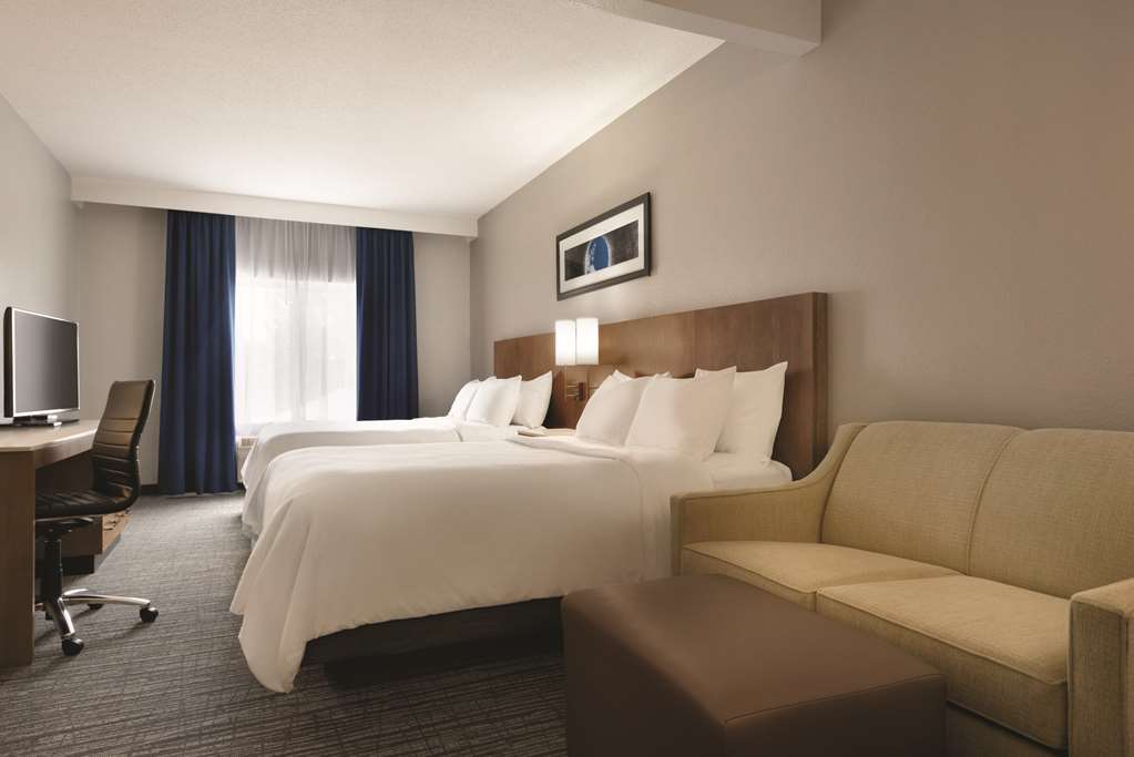 Radisson Hotel Ames Conf Ctr At ISU - thumb 5