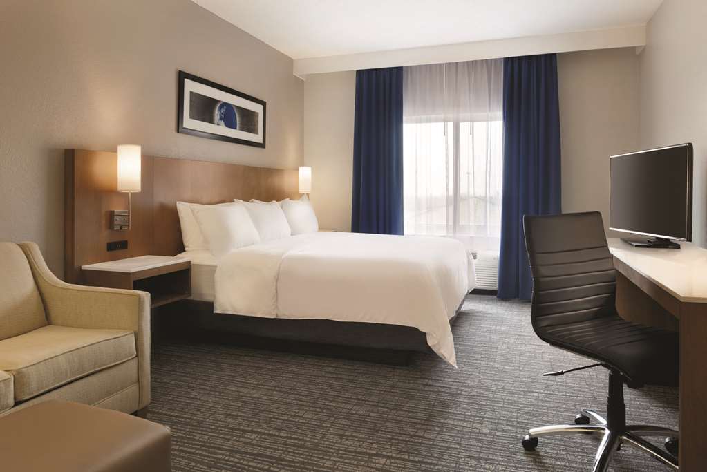 Radisson Hotel Ames Conf Ctr At ISU - thumb 6