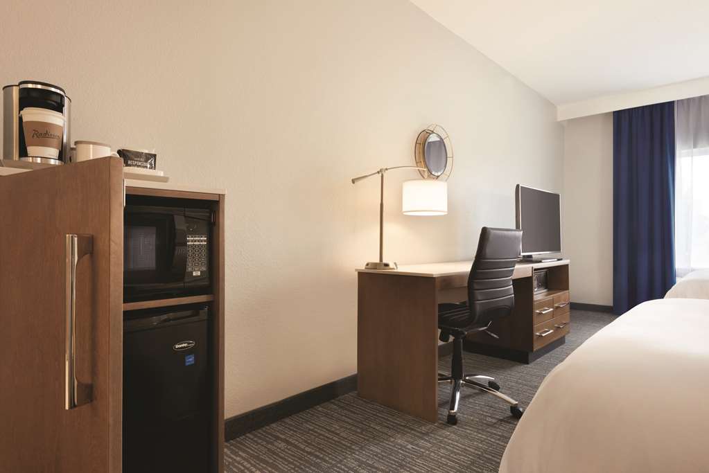 Radisson Hotel Ames Conf Ctr At ISU - thumb 16