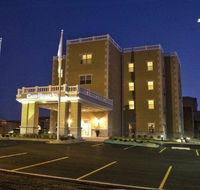 Canton Harvester Inn - Tourism Bookings