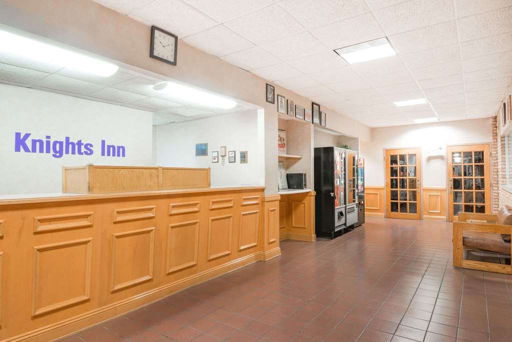 Knights Inn Wabash - thumb 1