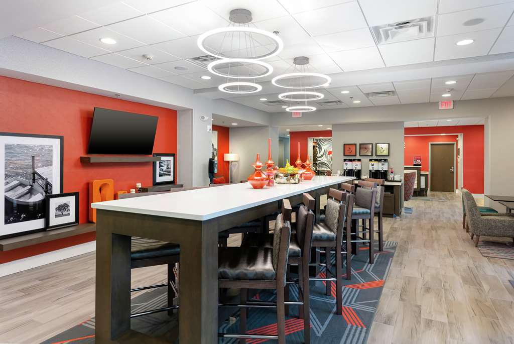 Hampton Inn Acworth - thumb 15